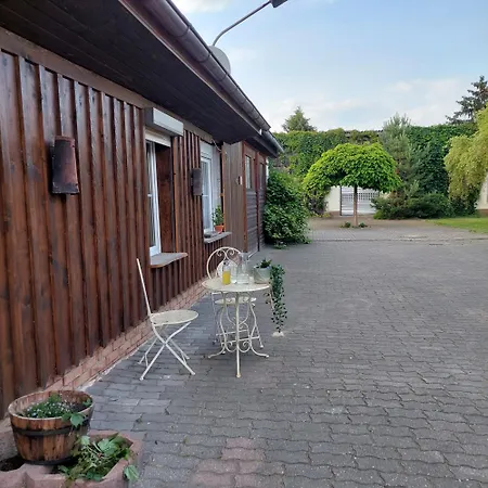 Апартаменты Spreewaelder Sorbenstuebchen Radensdorf