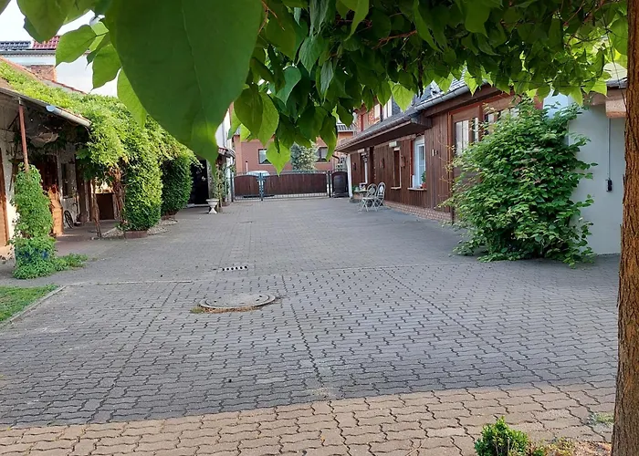 Spreewaelder Sorbenstuebchen * Radensdorf